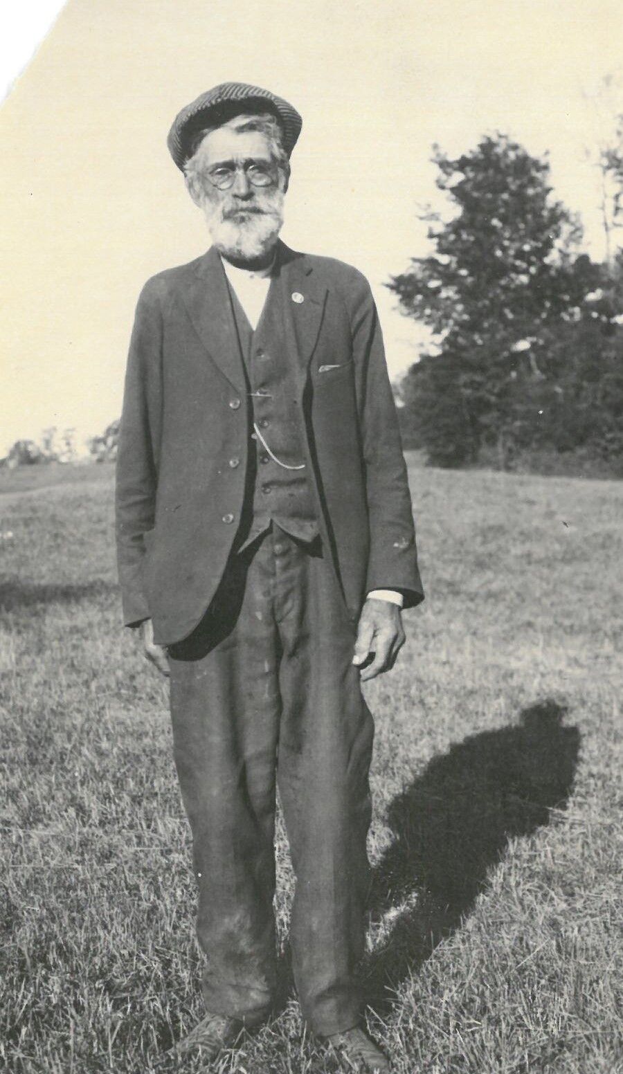 New Ashford's oldest voter, sheepraiser, 1923